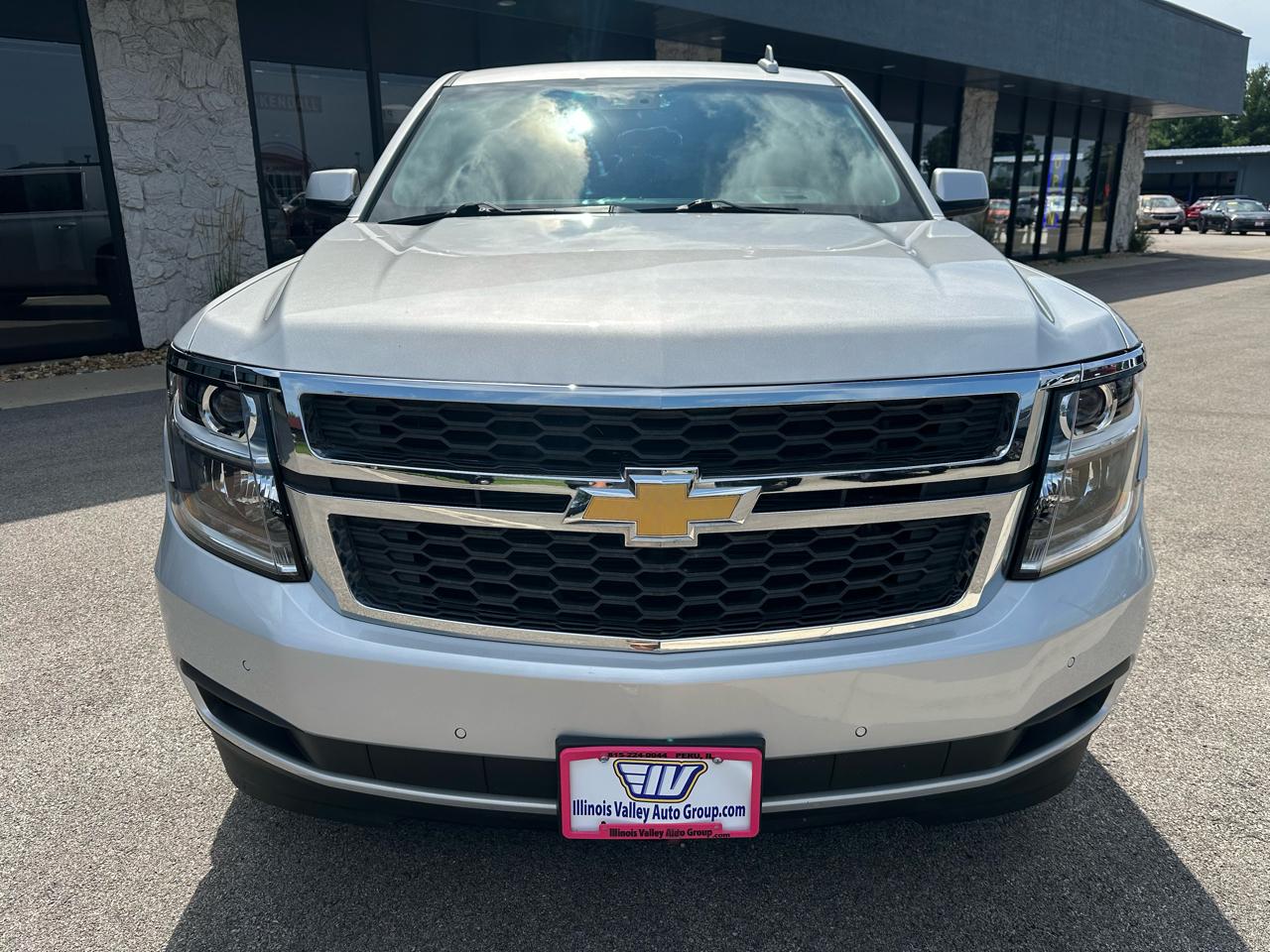 Chevrolet Suburban LT 4WD 2019