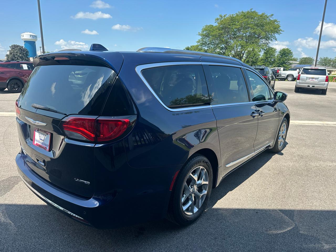 Chrysler Pacifica Limited 2019