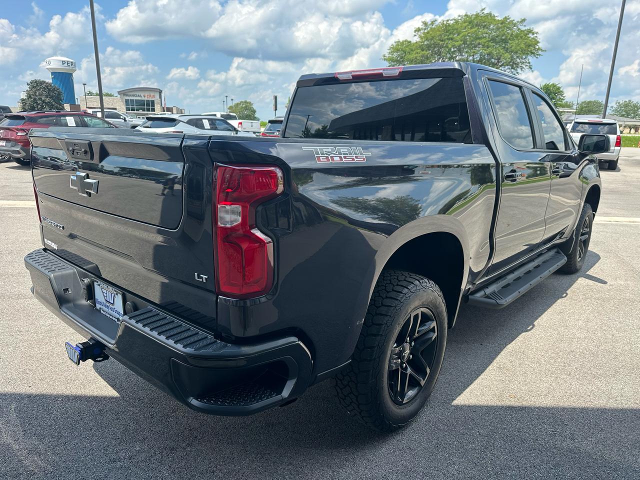 Chevrolet Silverado 1500 LT Trail Boss Crew Cab 4WD 2022