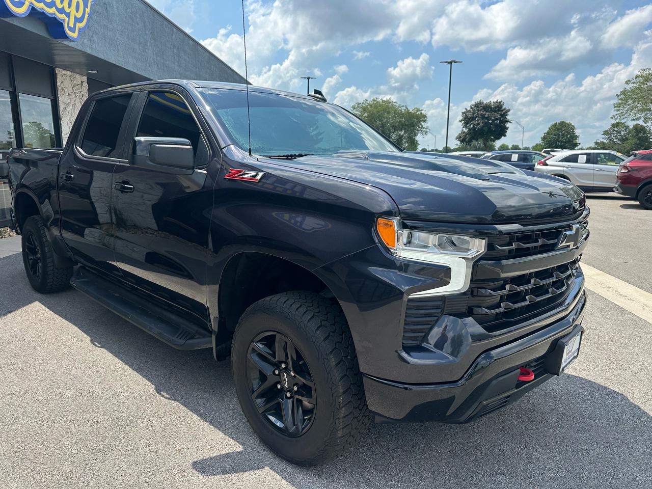 Chevrolet Silverado 1500 LT Trail Boss Crew Cab 4WD 2022