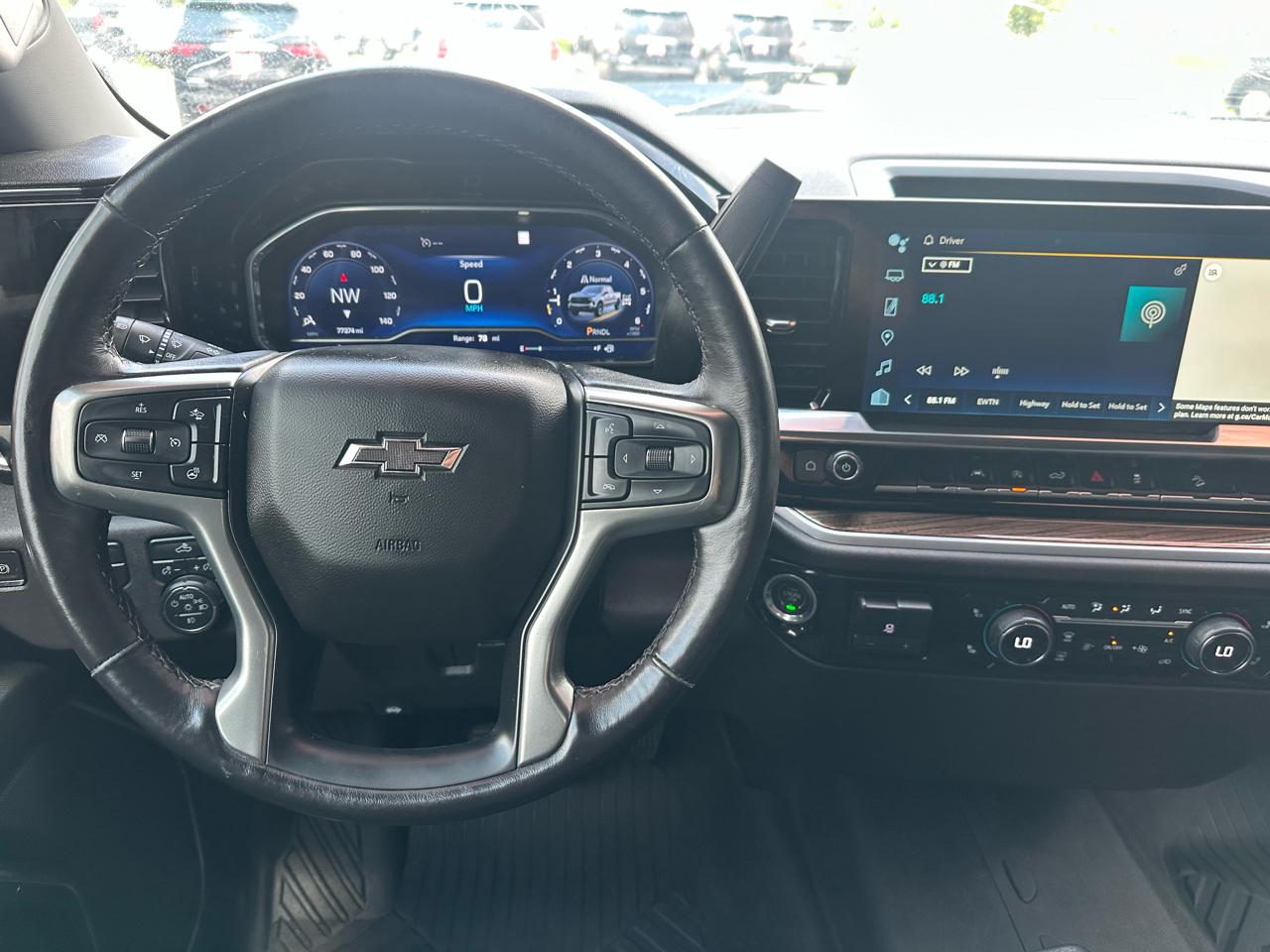 Chevrolet Silverado 1500 LT Trail Boss Crew Cab 4WD 2022