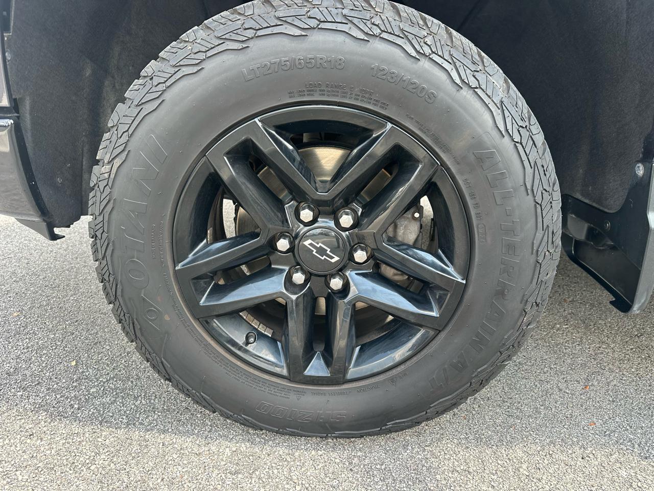Chevrolet Silverado 1500 LT Trail Boss Crew Cab 4WD 2022