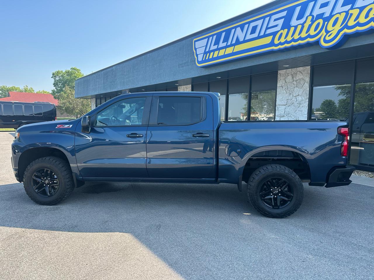 Chevrolet Silverado 1500 LT Trail Boss Crew Cab 4WD 2020