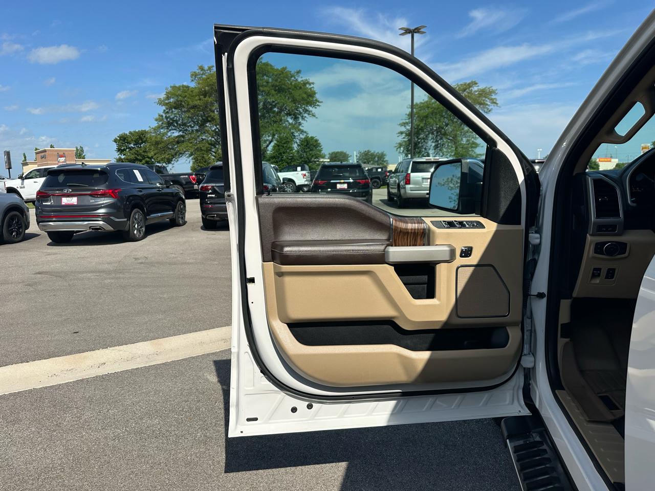 Ford F-150 Lariat SuperCrew 5.5-ft. Bed 4WD 2018