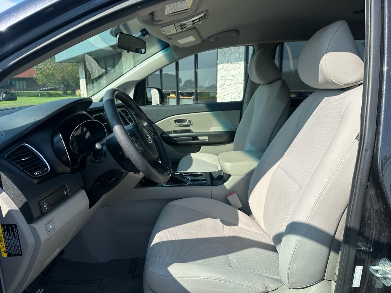 Kia Sedona LX 2020