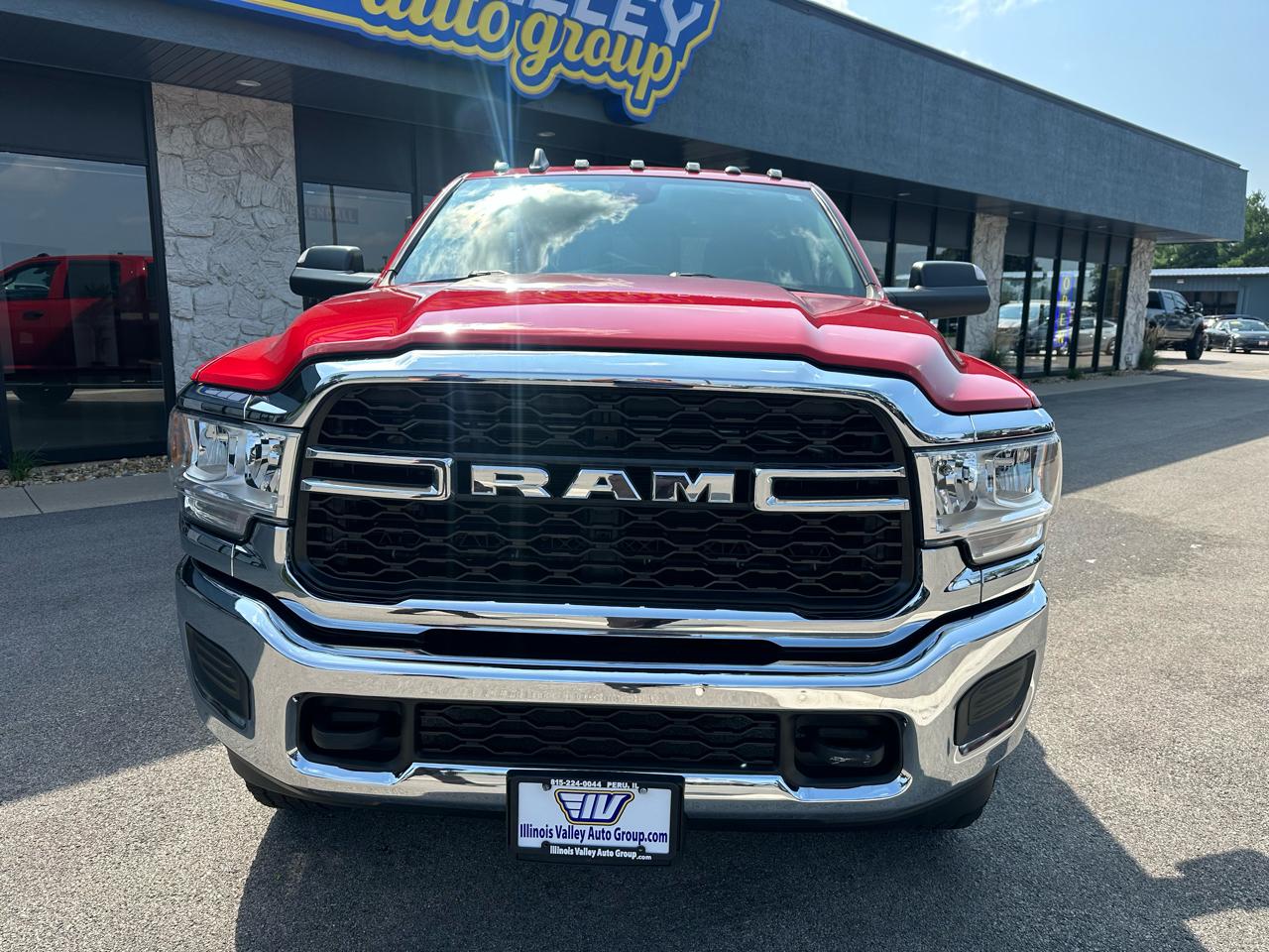 RAM 2500 Tradesman Crew Cab 4WD 2020