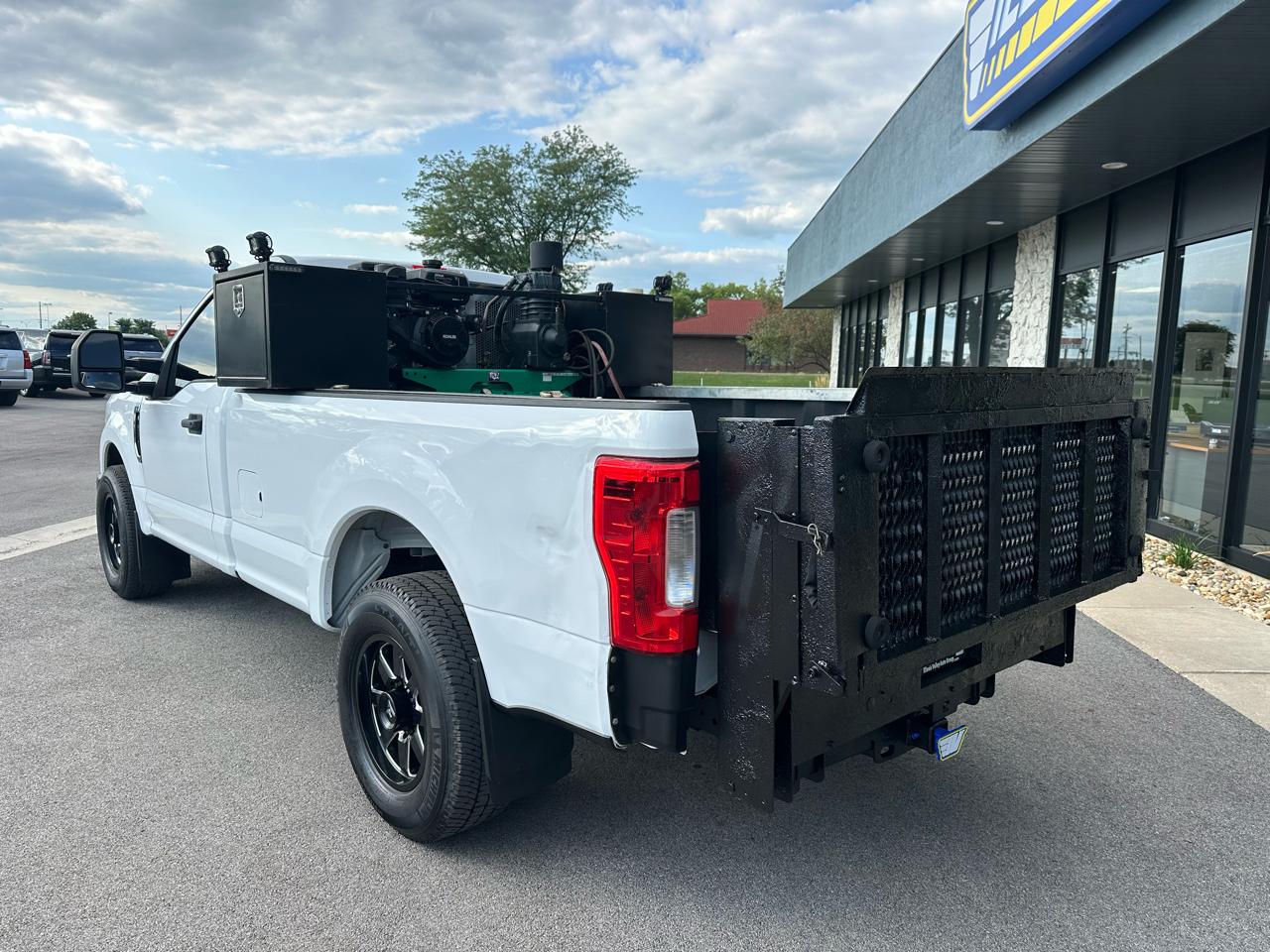 Ford F-250 SD XL 2WD 2018