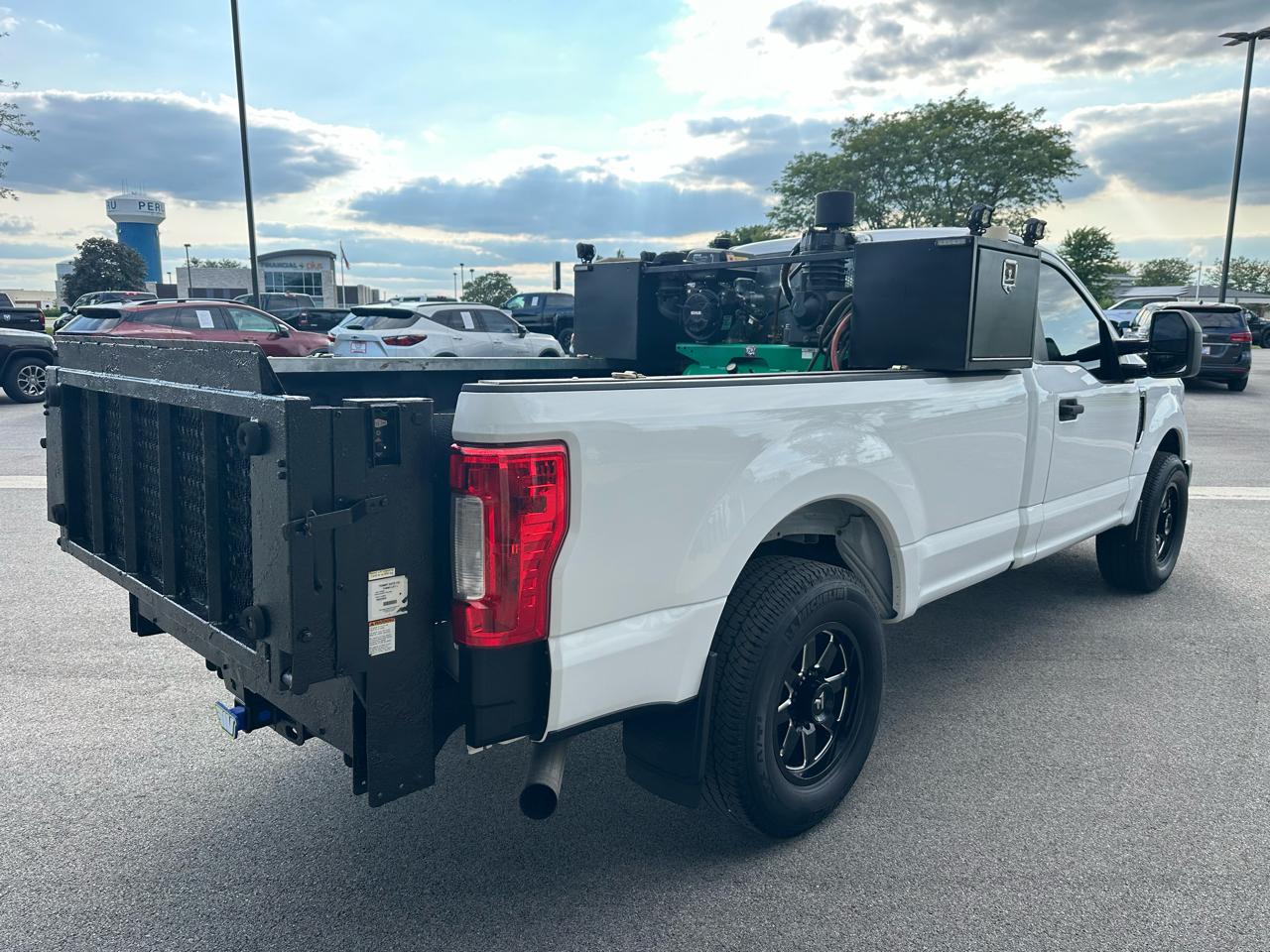 Ford F-250 SD XL 2WD 2018