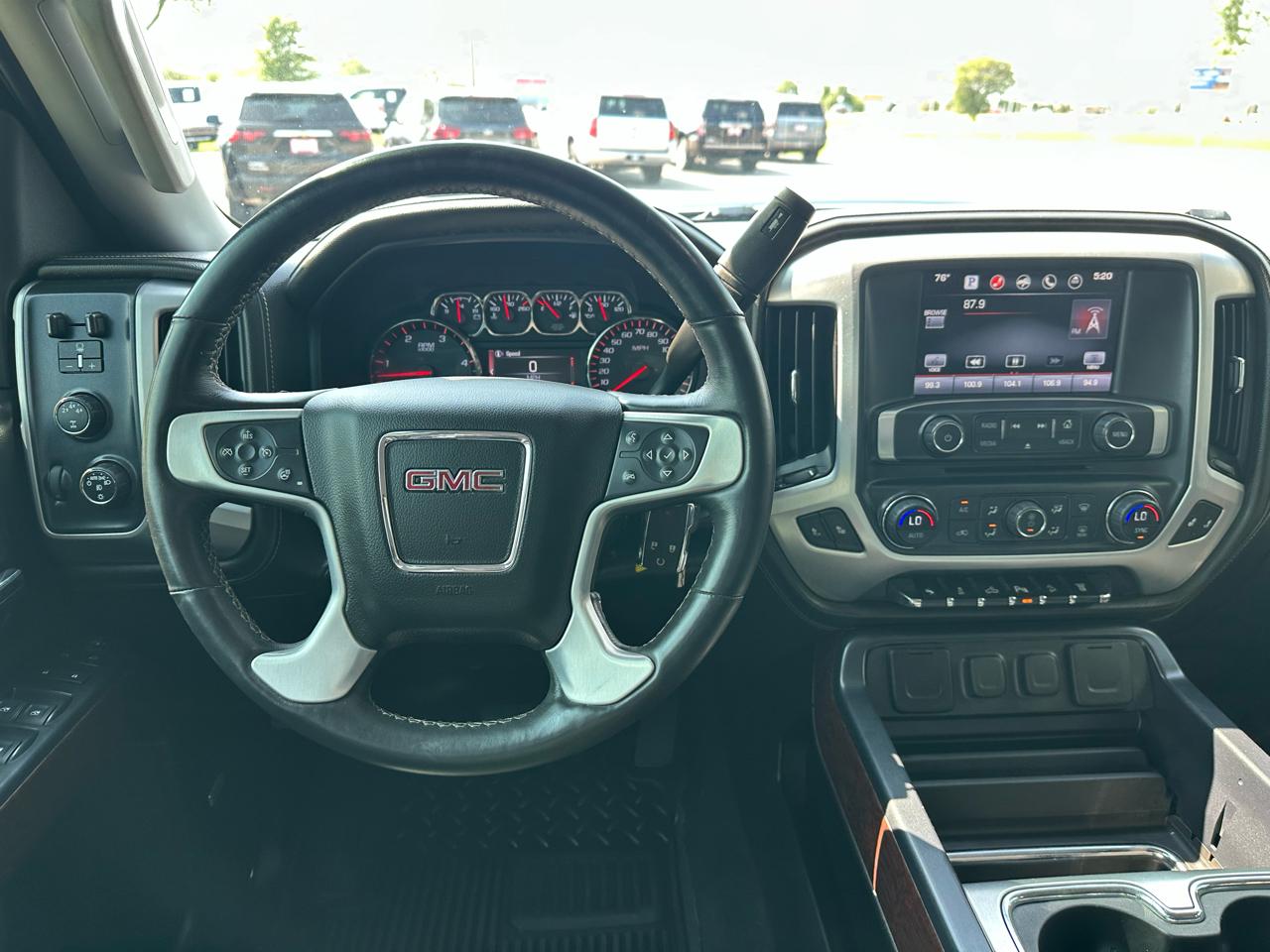 GMC Sierra 2500HD SLT Crew Cab 4WD 2015