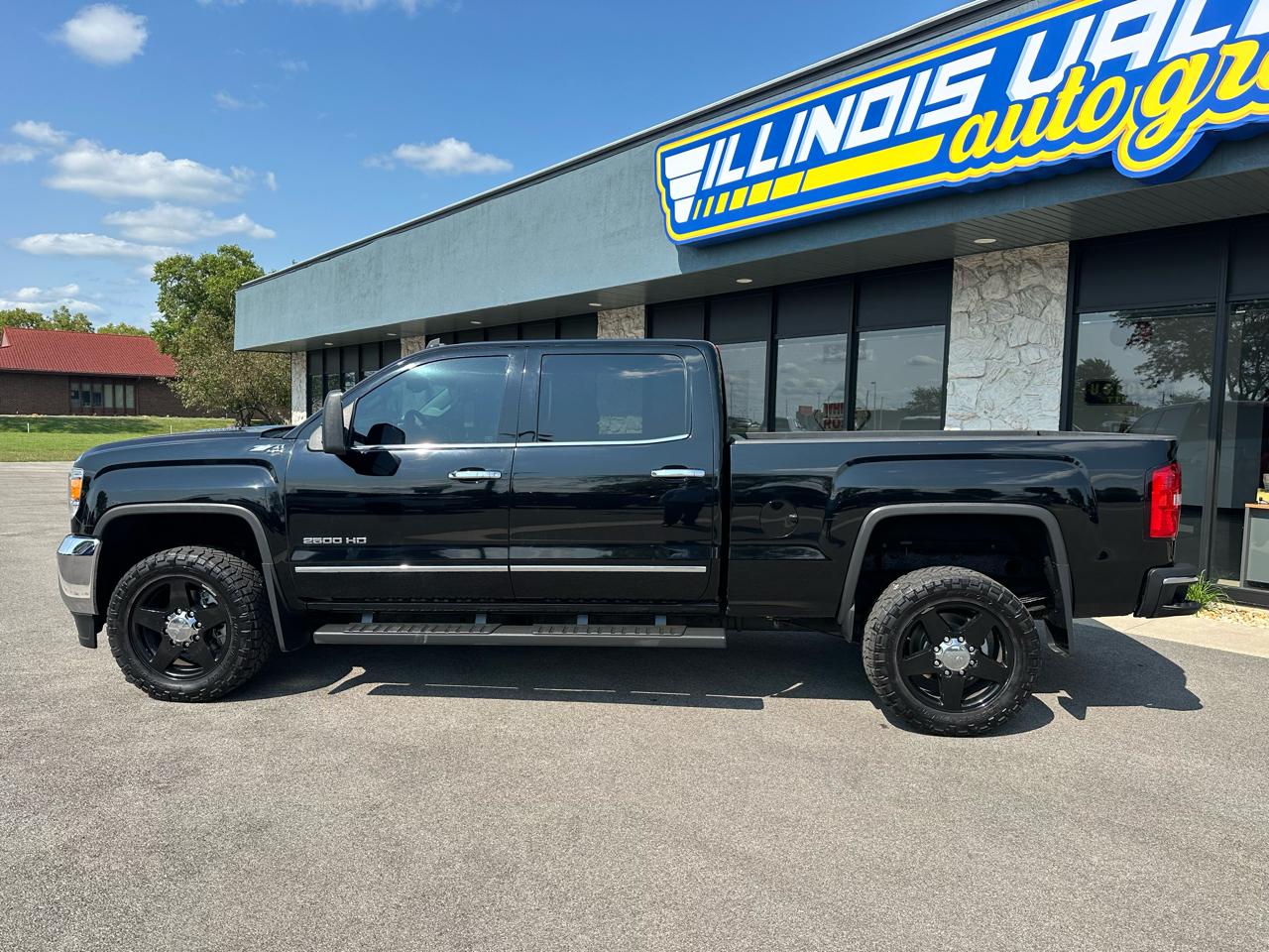 GMC Sierra 2500HD SLT Crew Cab 4WD 2015