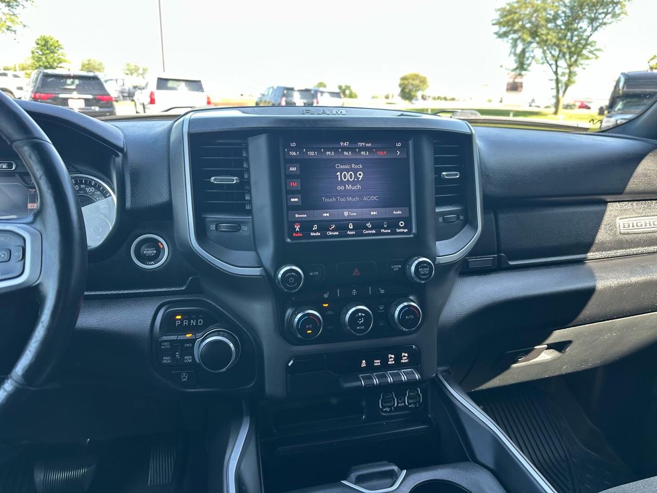 RAM 1500 Big Horn Crew Cab SWB 4WD 2020