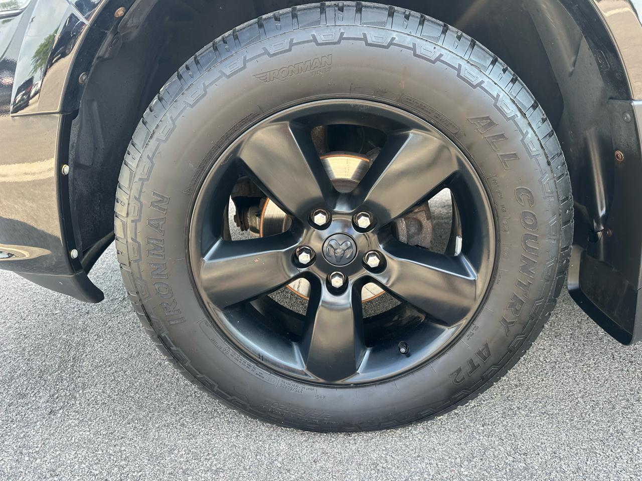 RAM 1500 Sport Crew Cab SWB 4WD 2016
