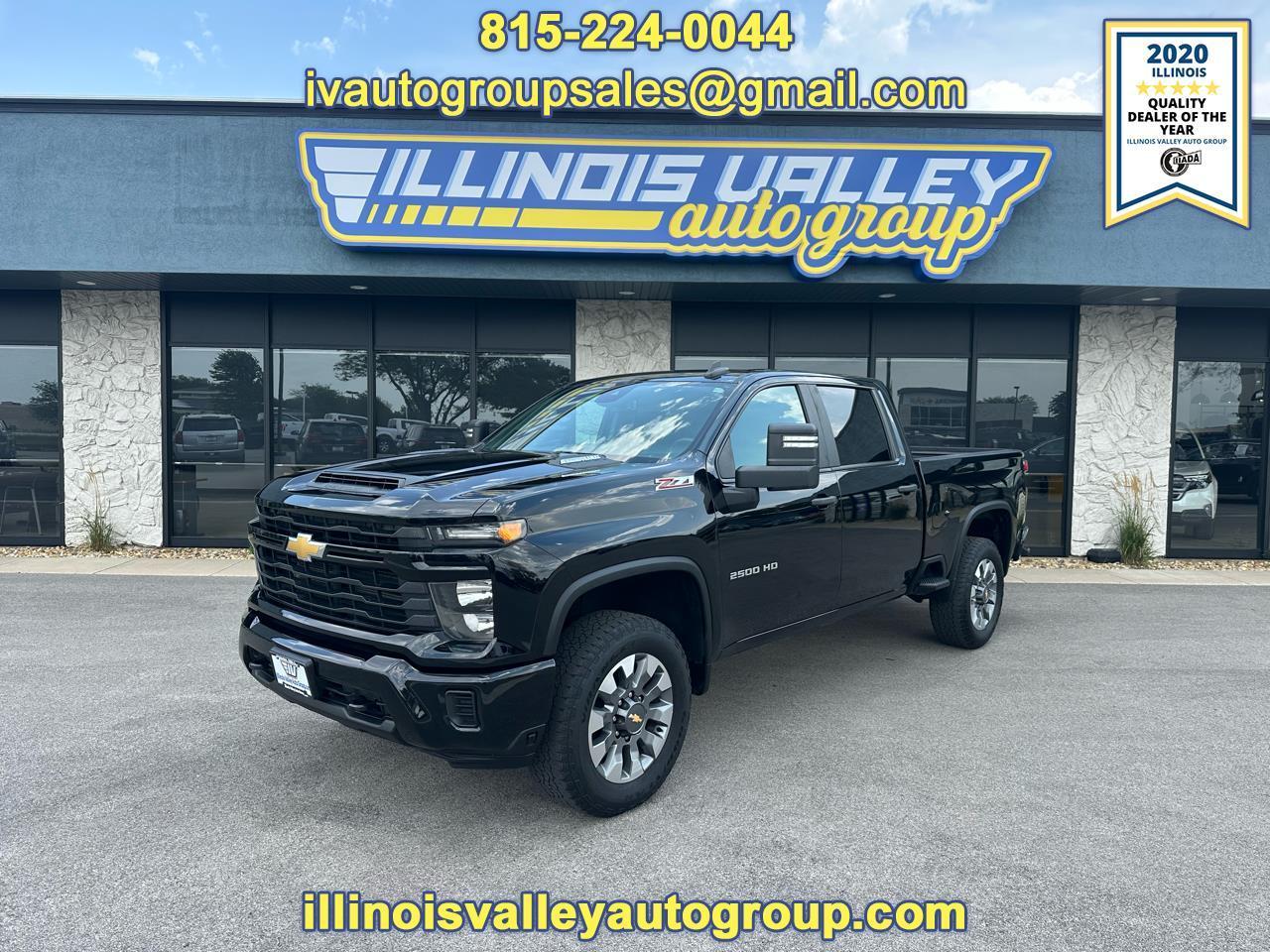 2024 Chevrolet Silverado 2500HD Custom Crew Cab 4WD