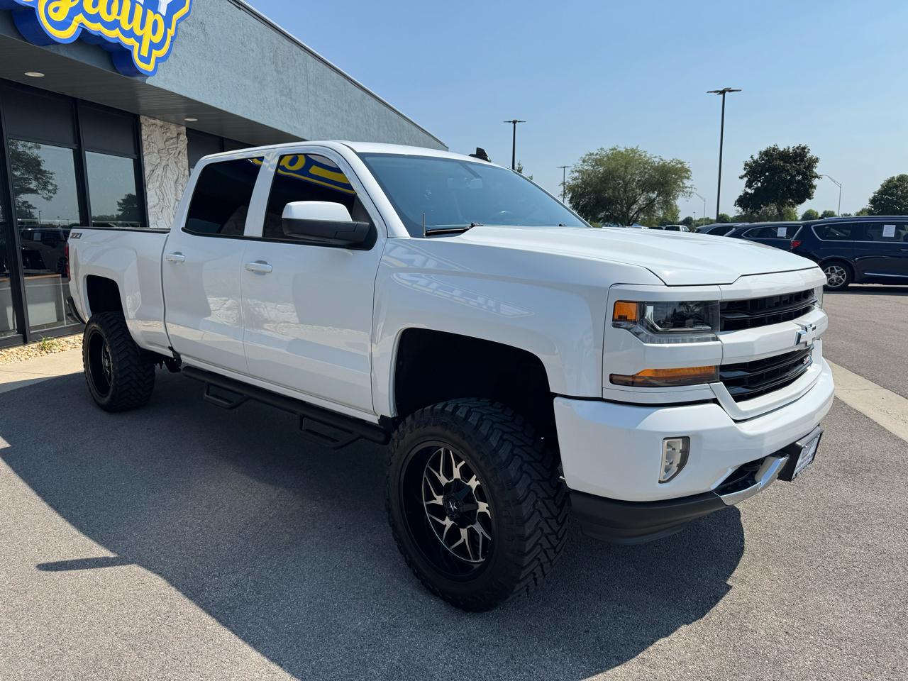 Chevrolet Silverado 1500 LT Crew Cab 4WD 2017