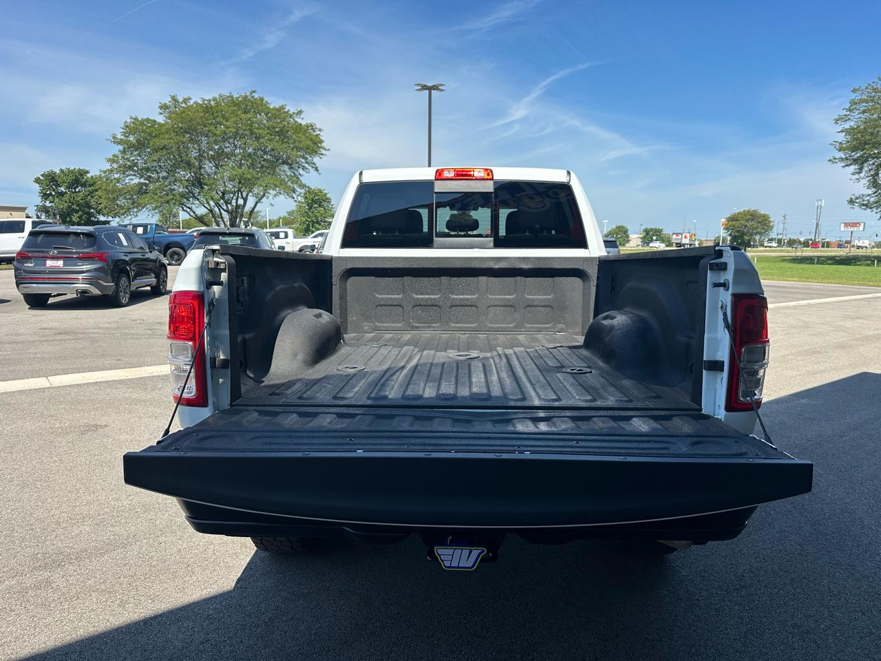 RAM 3500 Tradesman Crew Cab 4WD 2022
