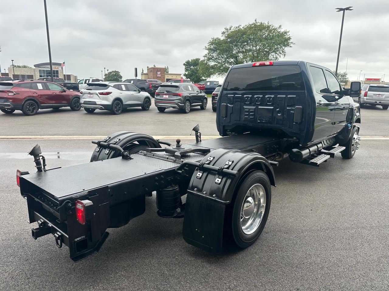 Chevrolet Silverado 4500  2021