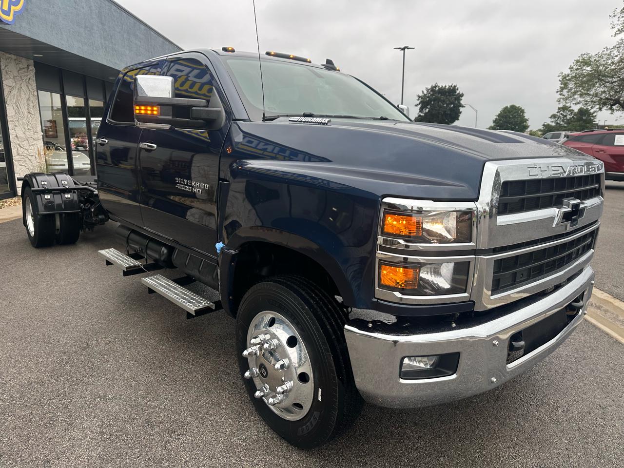 Chevrolet Silverado 4500  2021