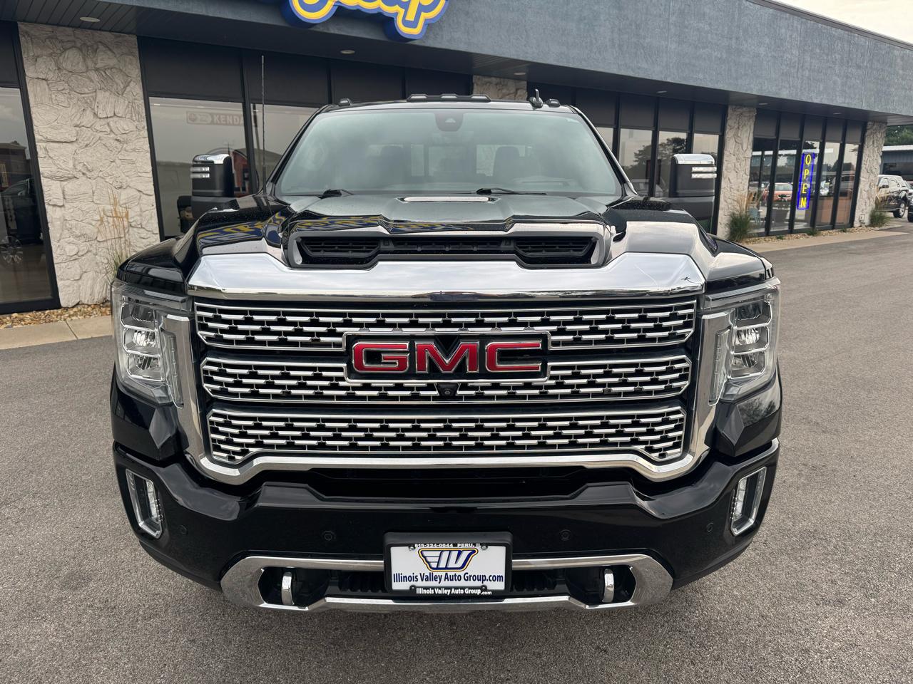 GMC Sierra 2500HD Denali Crew Cab 4WD 2020