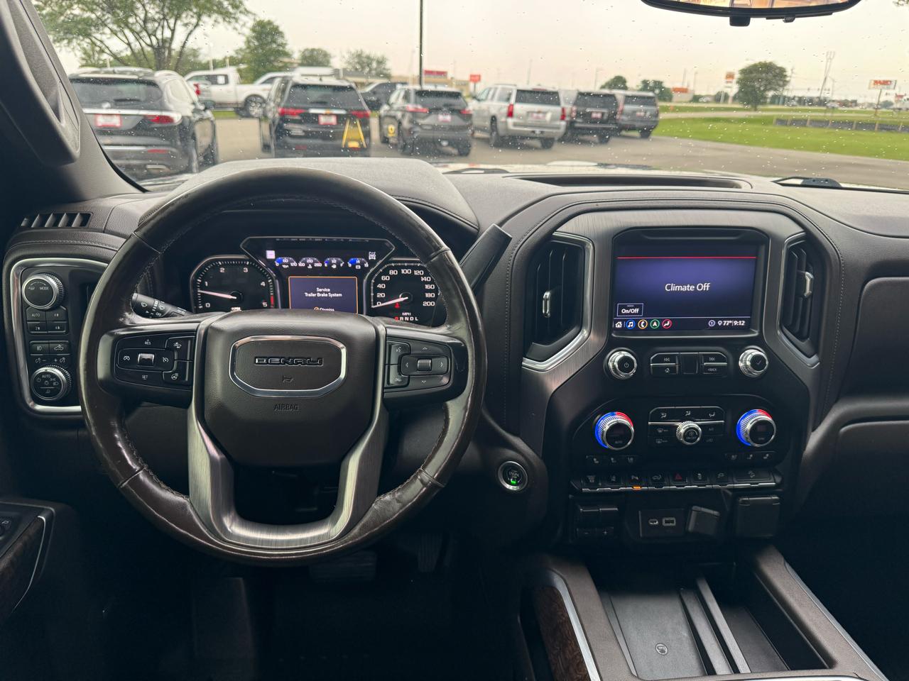 GMC Sierra 2500HD Denali Crew Cab 4WD 2020