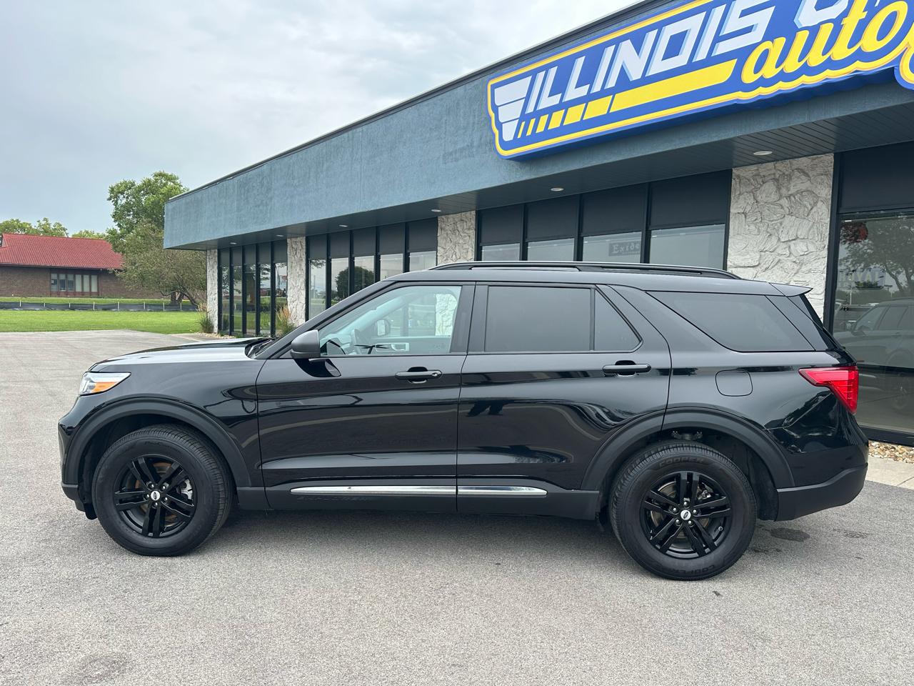 Ford Explorer XLT AWD 2023