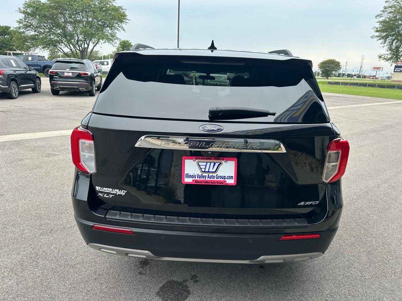 Ford Explorer XLT AWD 2023