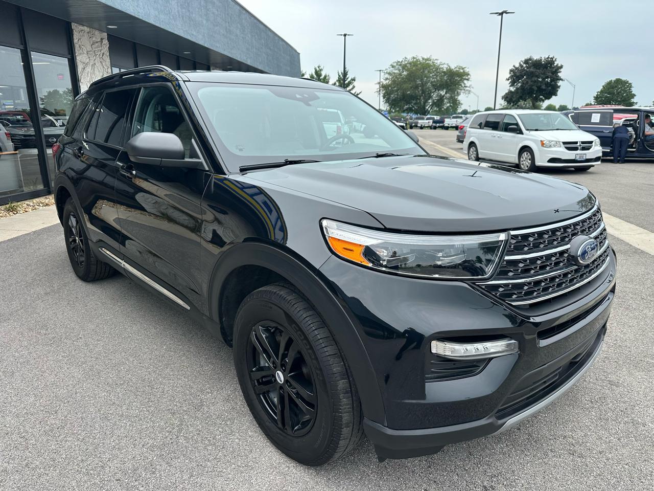 Ford Explorer XLT AWD 2023