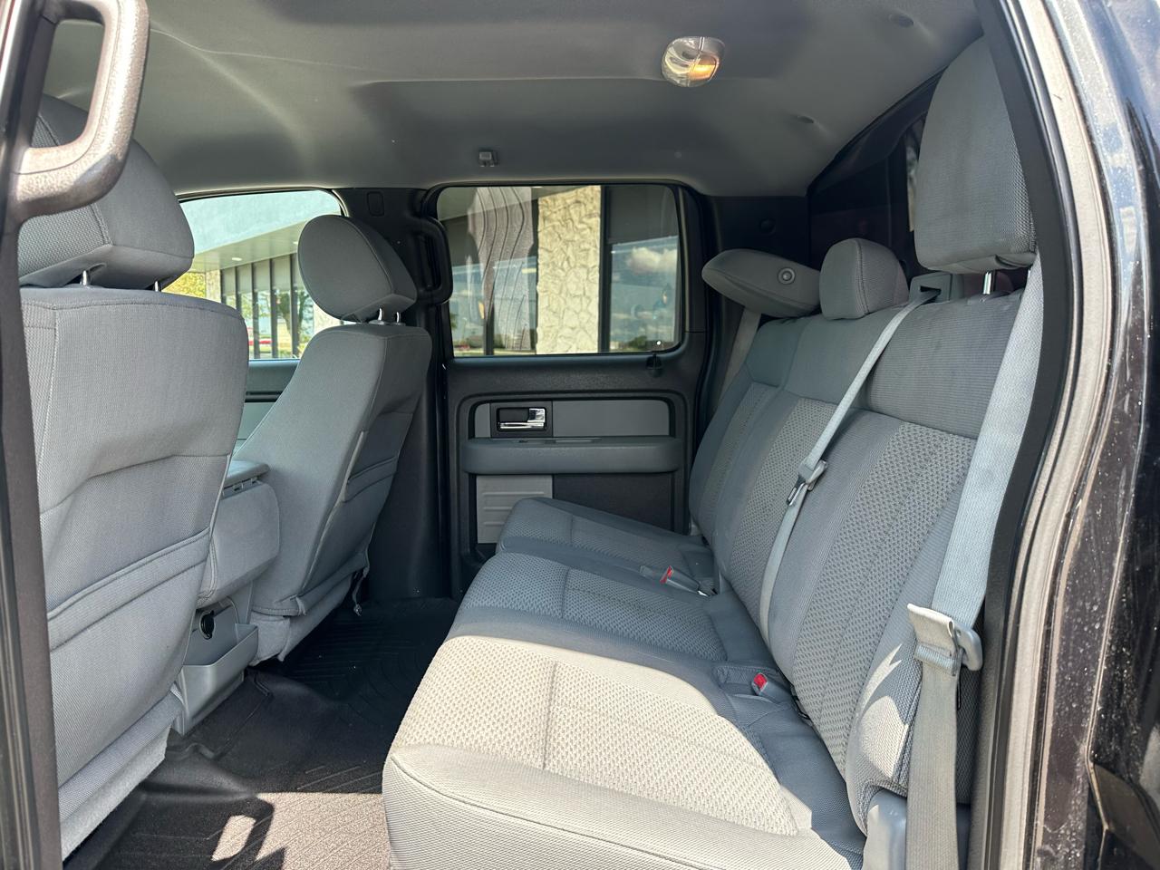 Ford F-150 XLT SuperCrew 4WD 2014