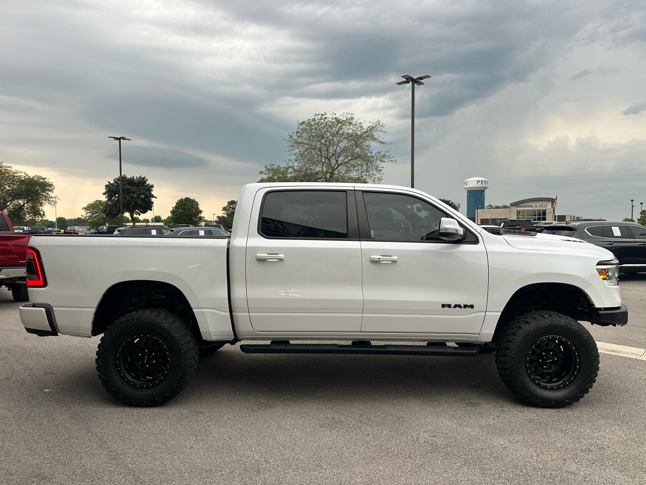 RAM 1500 Sport Crew Cab 4WD 2022