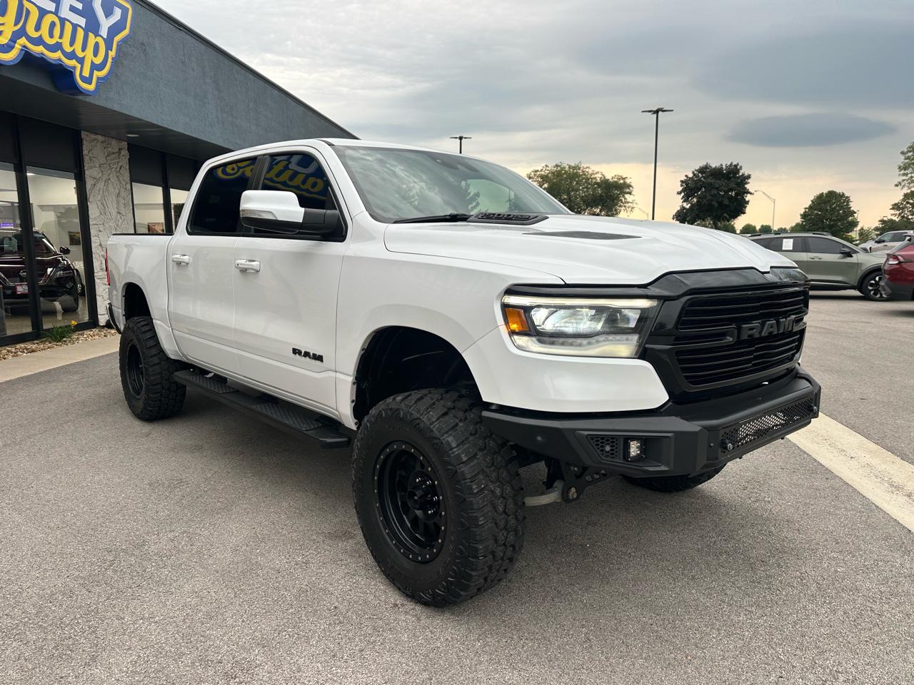 RAM 1500 Sport Crew Cab 4WD 2022