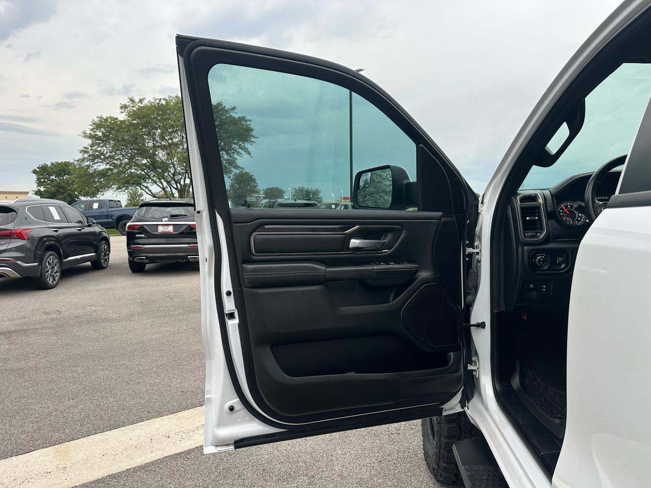 RAM 1500 Sport Crew Cab 4WD 2022