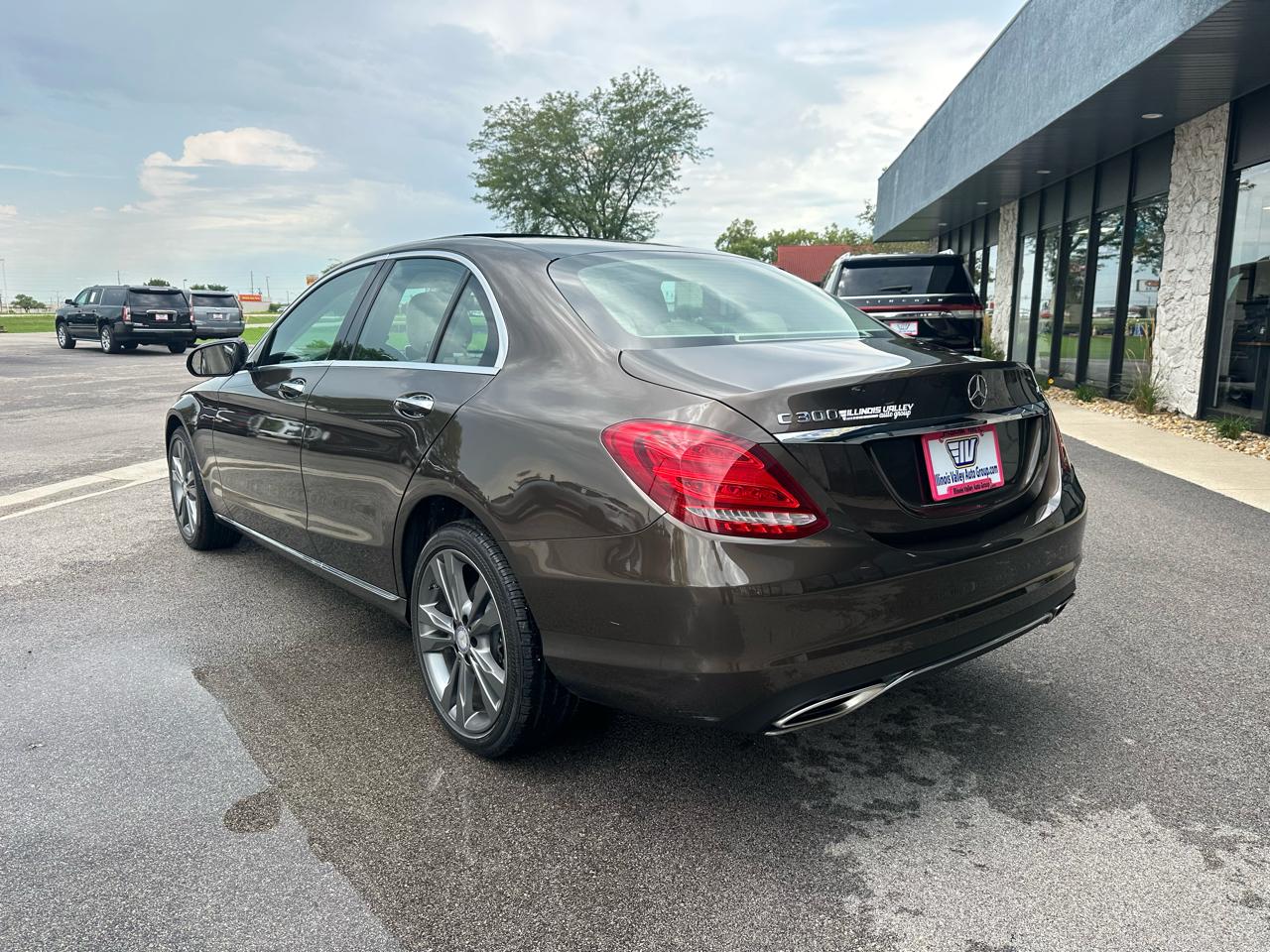 Mercedes-Benz C-Class C300 4MATIC Sedan 2017