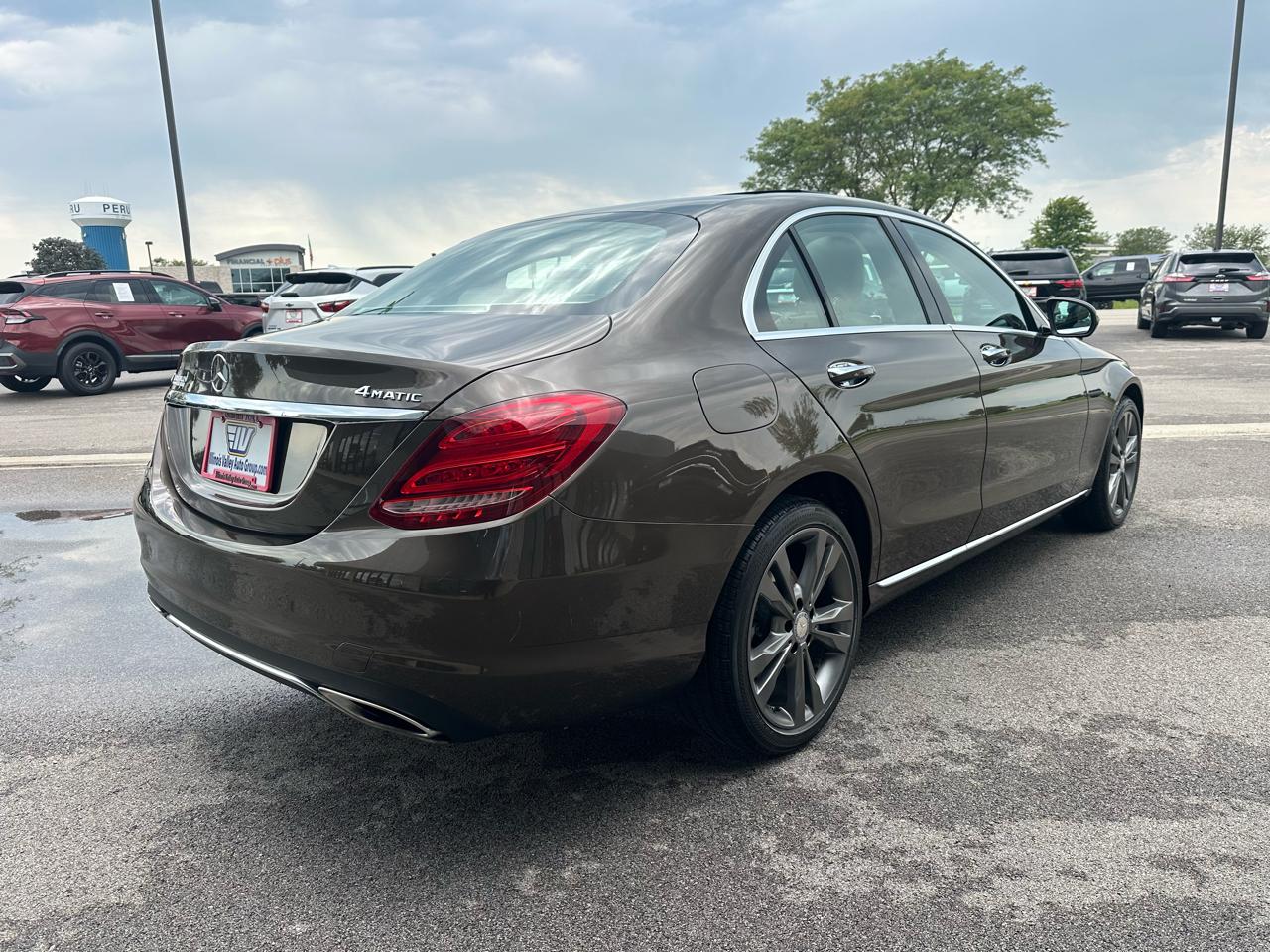 Mercedes-Benz C-Class C300 4MATIC Sedan 2017