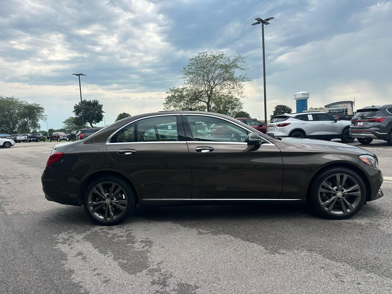 Mercedes-Benz C-Class C300 4MATIC Sedan 2017