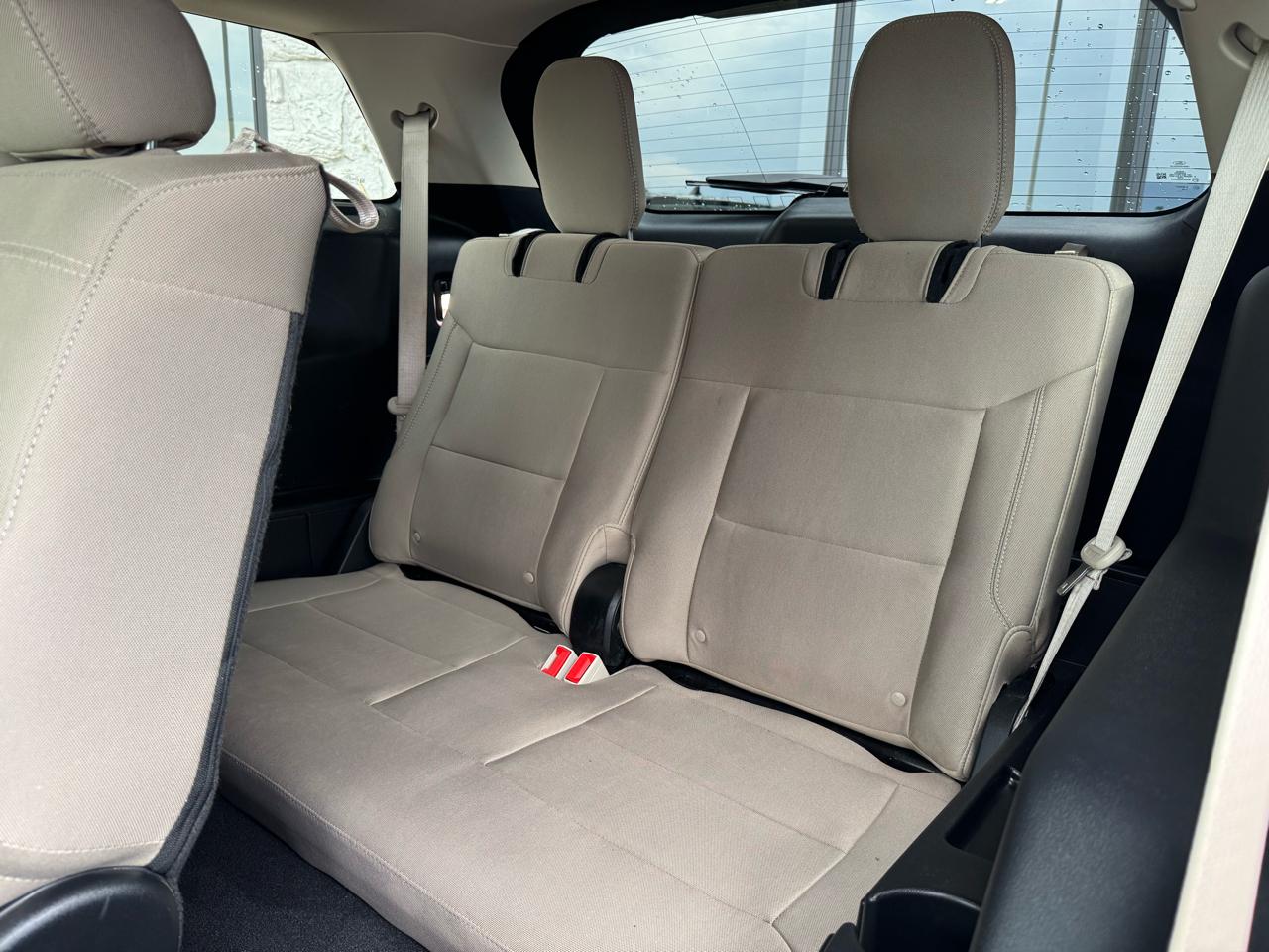 Ford Explorer Base 4WD 2023