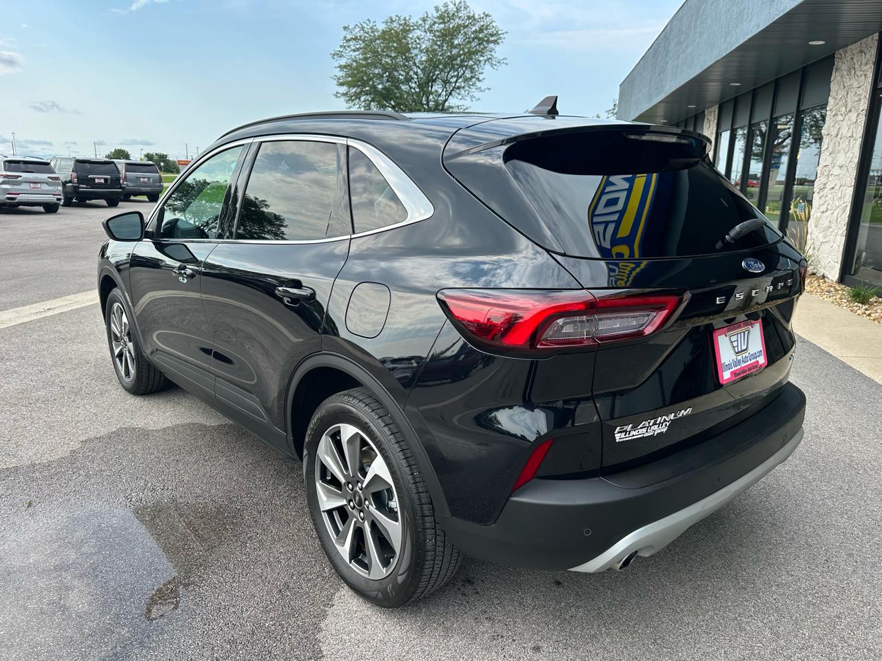 Ford Escape Platinum AWD 2025