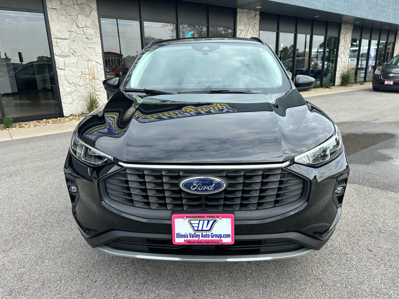 Ford Escape Platinum AWD 2025