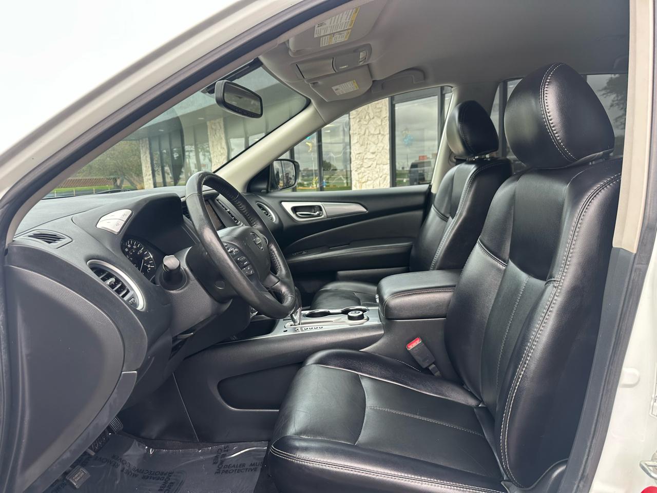 Nissan Pathfinder SL 4WD 2020