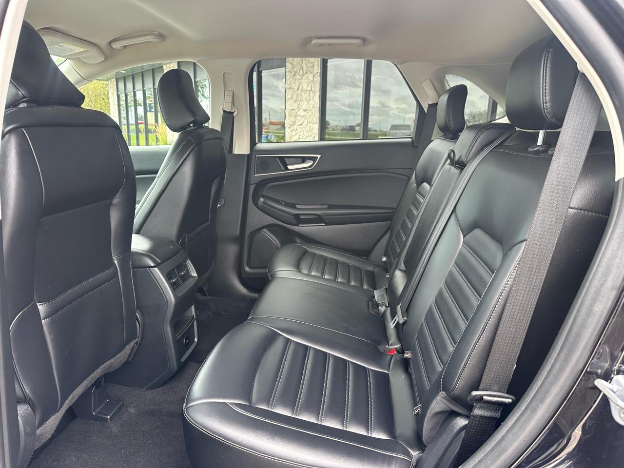 Ford Edge SEL AWD 2024