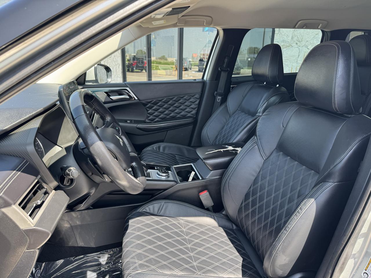 Mitsubishi Outlander SEL 4WD 2022