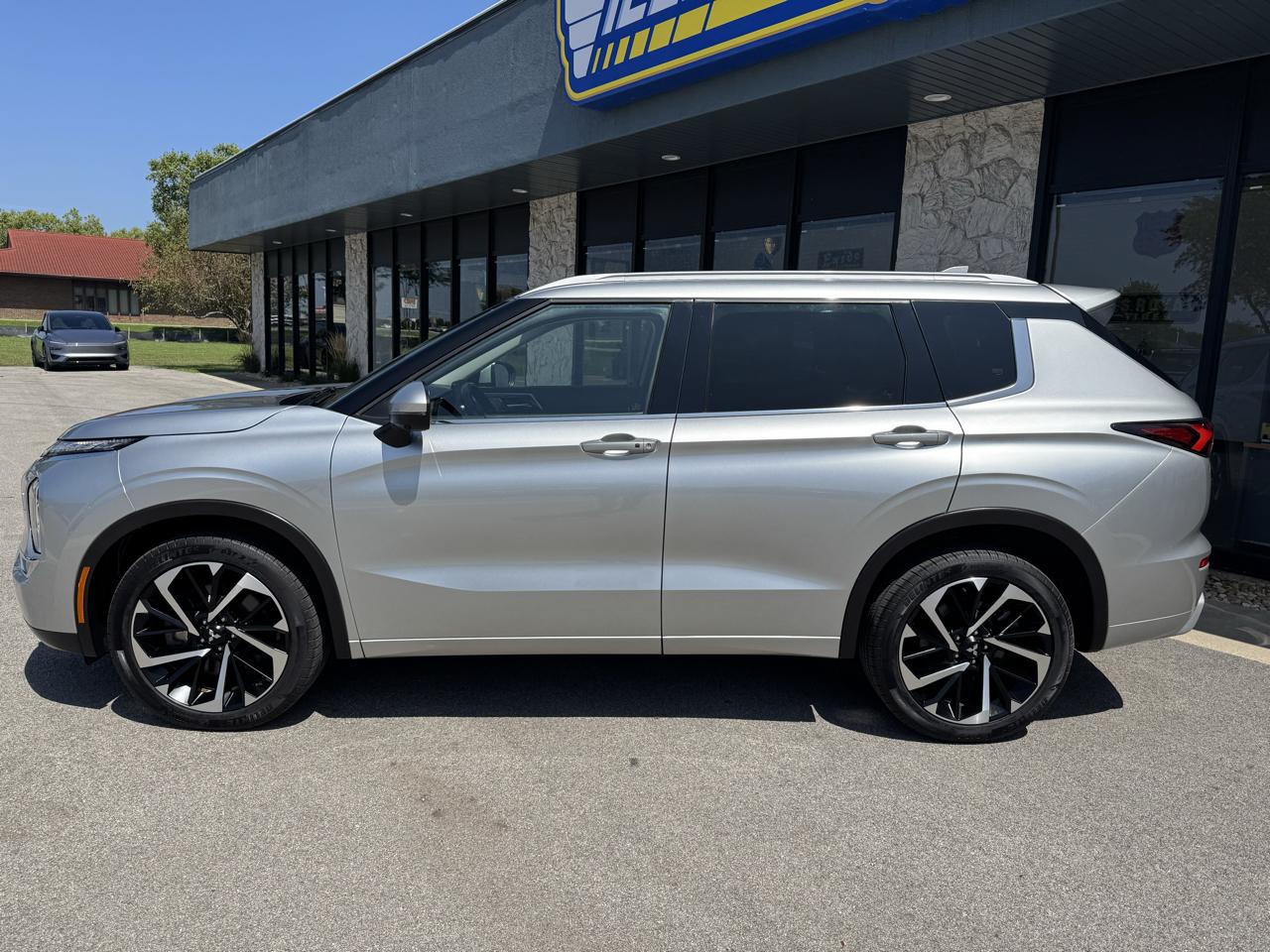 Mitsubishi Outlander SEL 4WD 2022