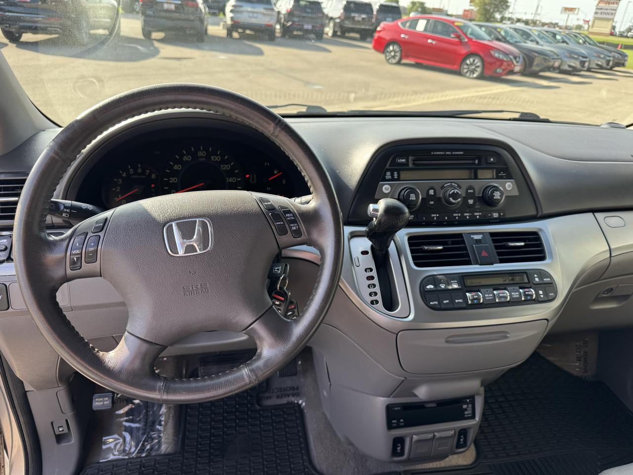 Honda Odyssey EX-L w/ DVD and Navigation 2010