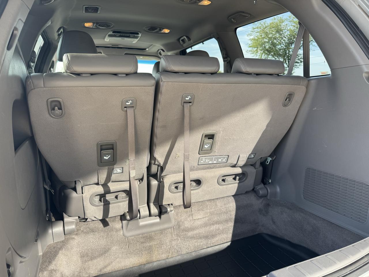 Honda Odyssey EX-L w/ DVD and Navigation 2010