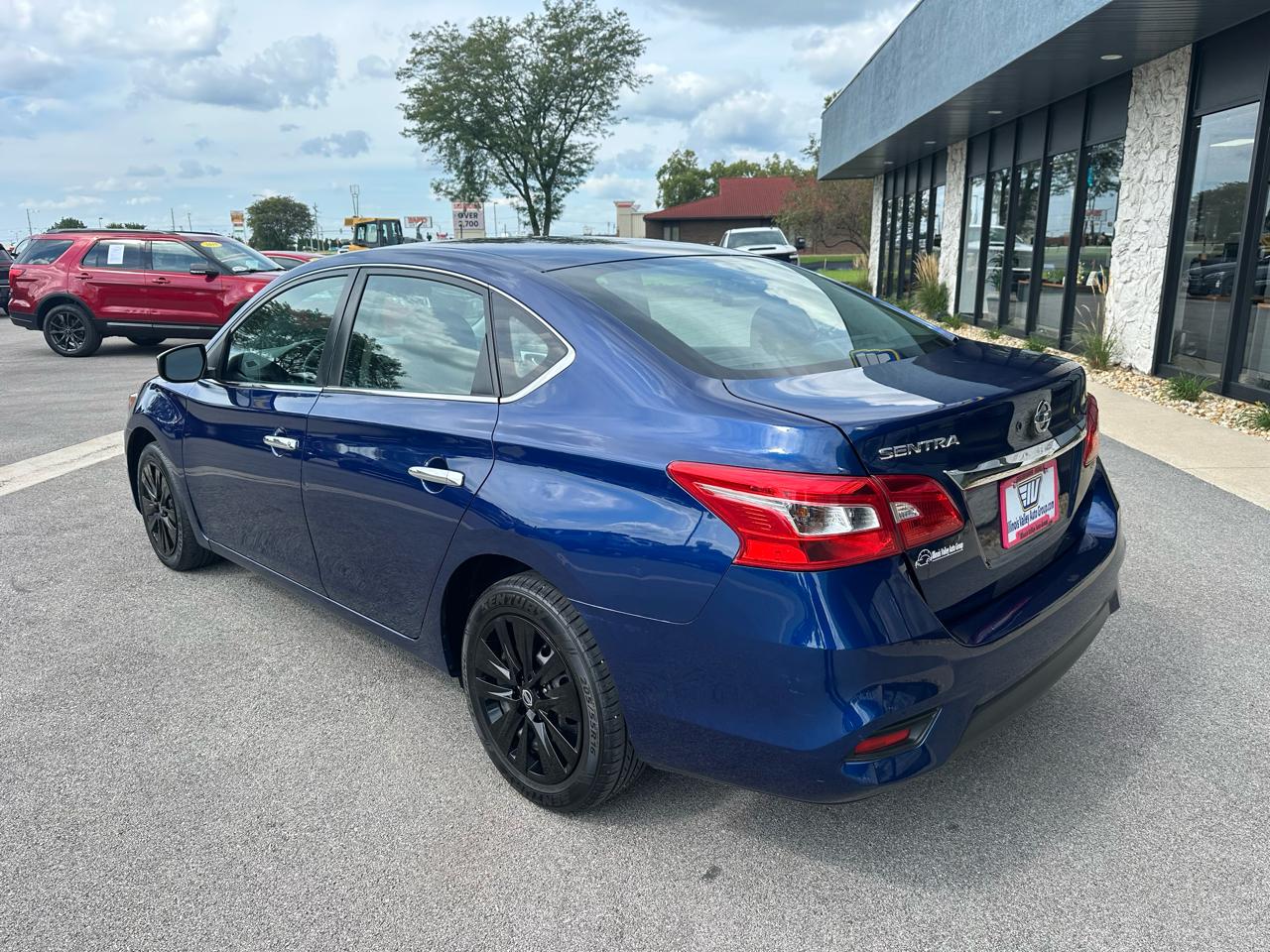 Nissan Sentra S 2019