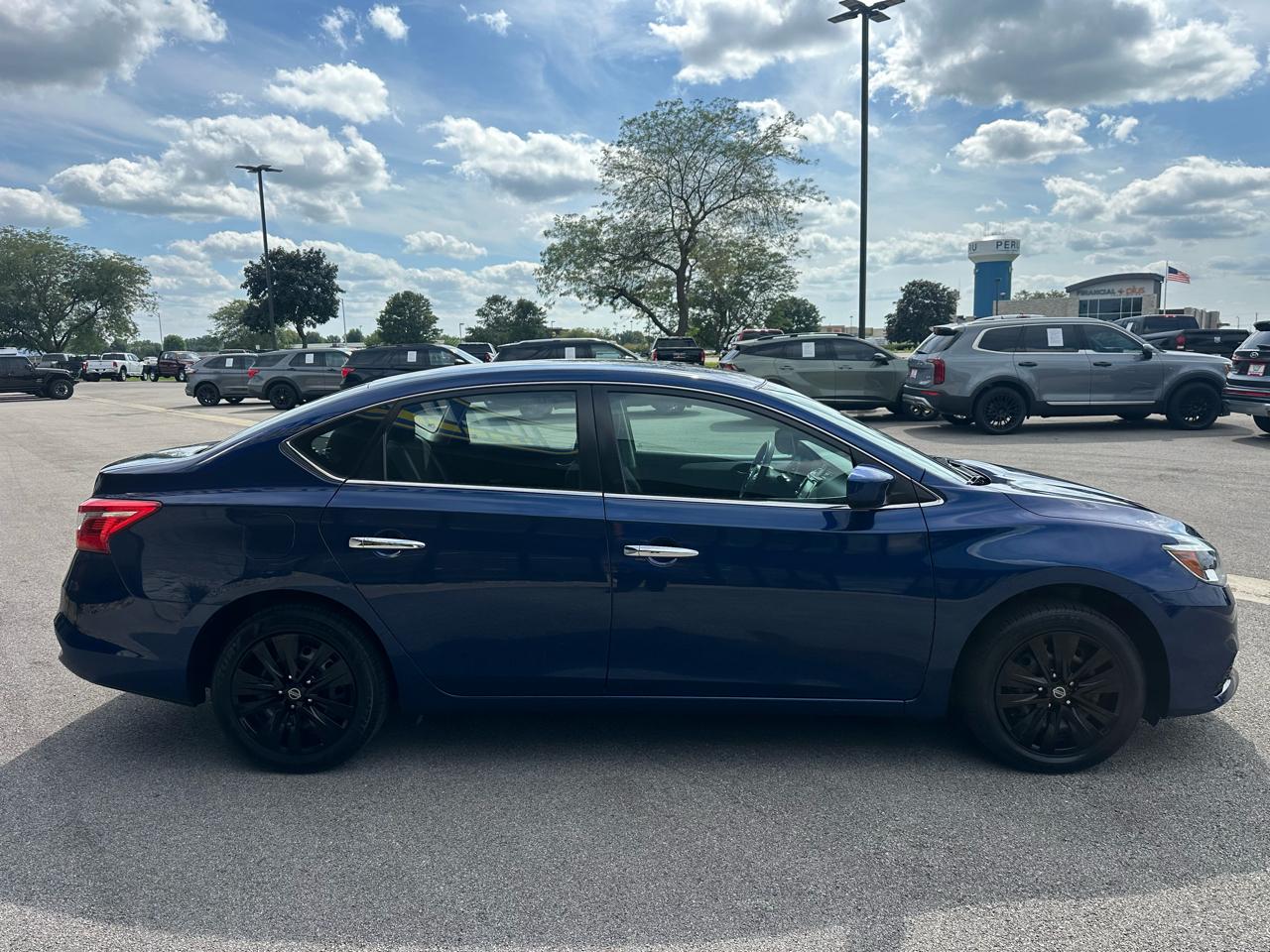 Nissan Sentra S 2019