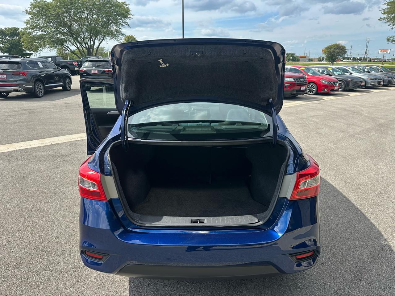 Nissan Sentra S 2019