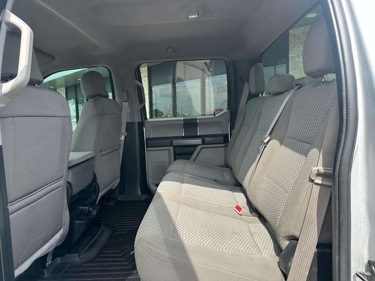 Ford F-250 SD XLT Crew Cab 4WD 2017