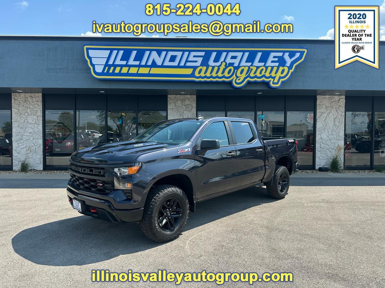 2022 Chevrolet Silverado 1500 Trail Boss Custom Crew Cab 4WD