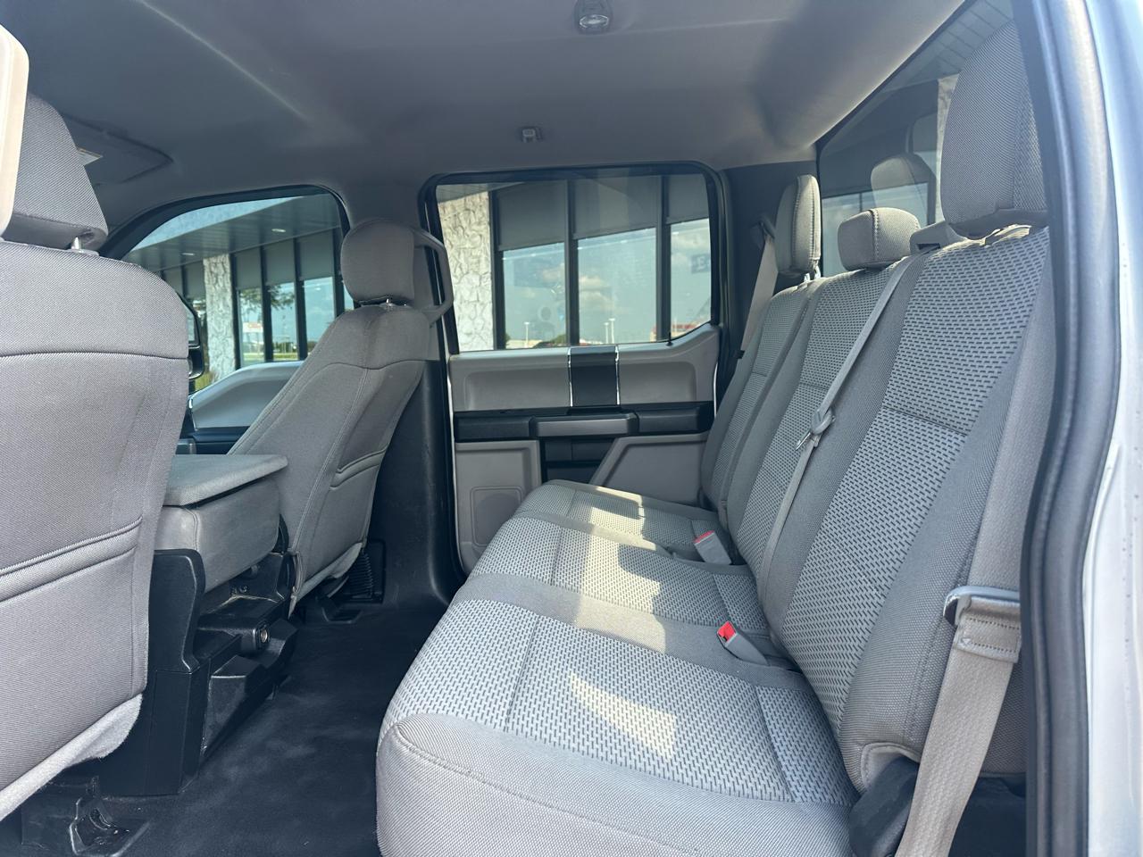 Ford F-350 SD XLT Crew Cab Long Bed DRW 4WD 2019