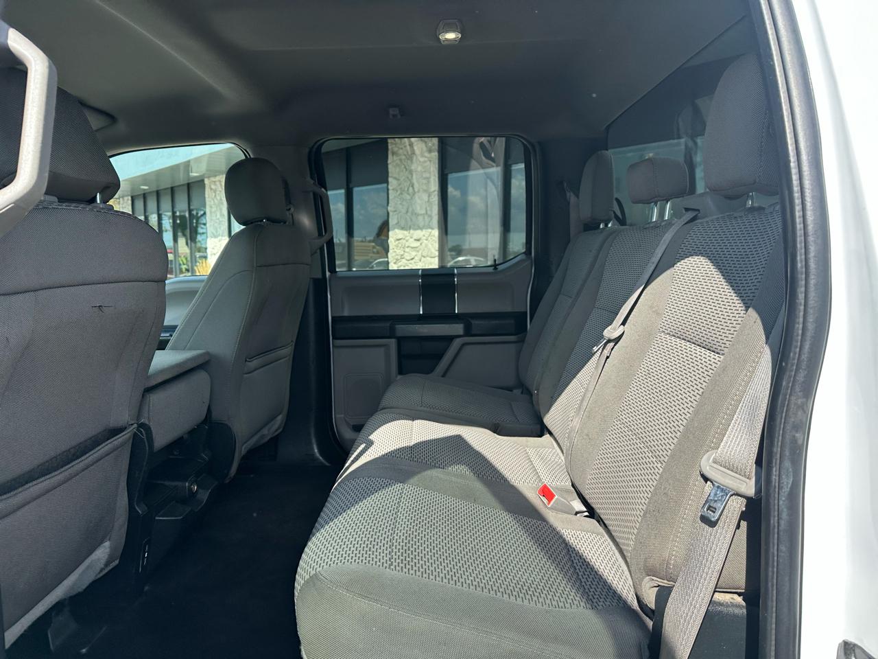 Ford F-150 XLT SuperCrew 4WD 2018