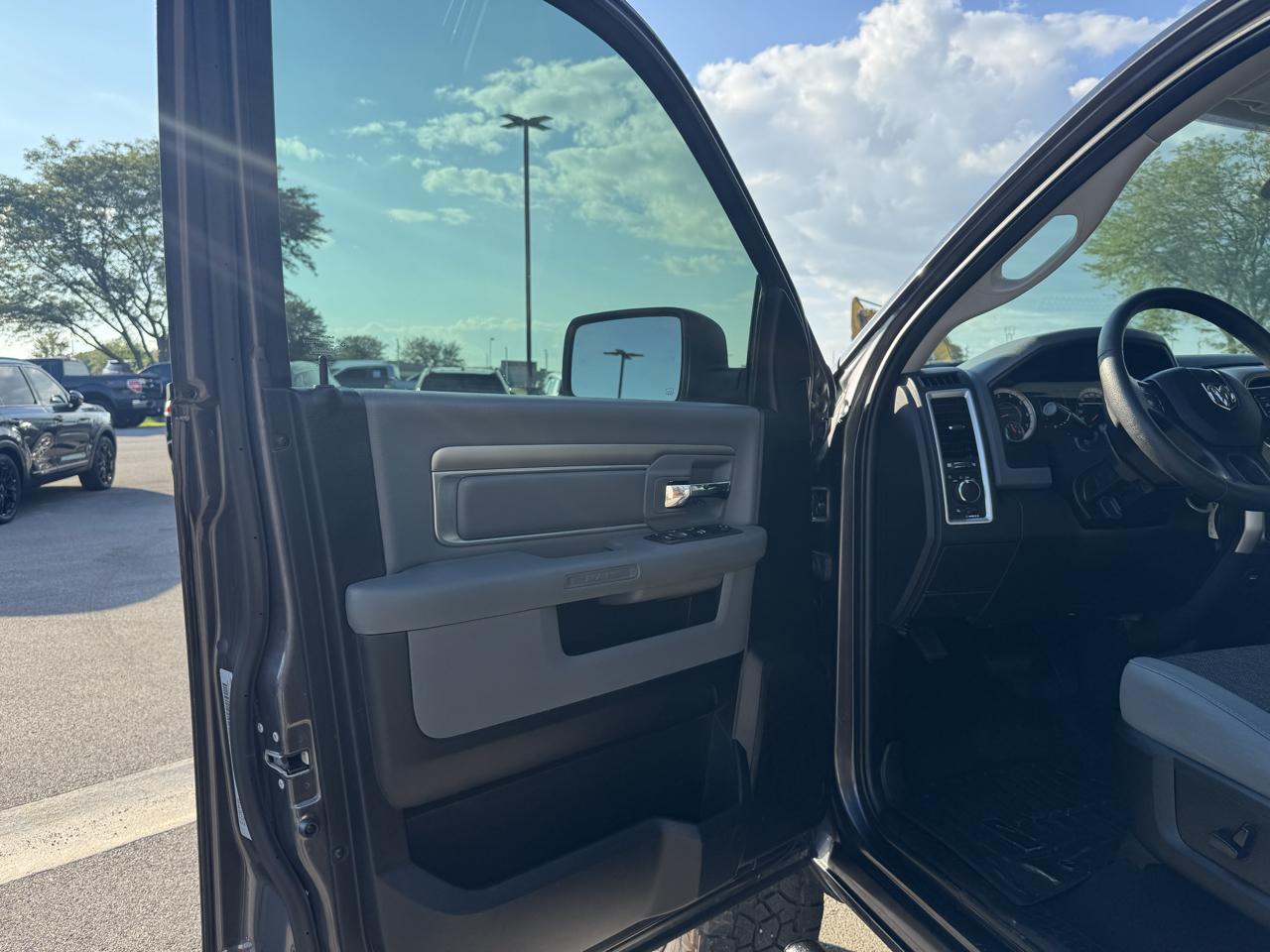 RAM 1500 Classic  2019